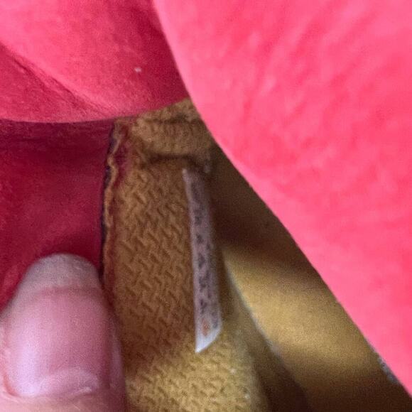 Timberland Women's Limited Release Boots Size 6 Ruby Red Leather Waterproof - Picture 12 of 13